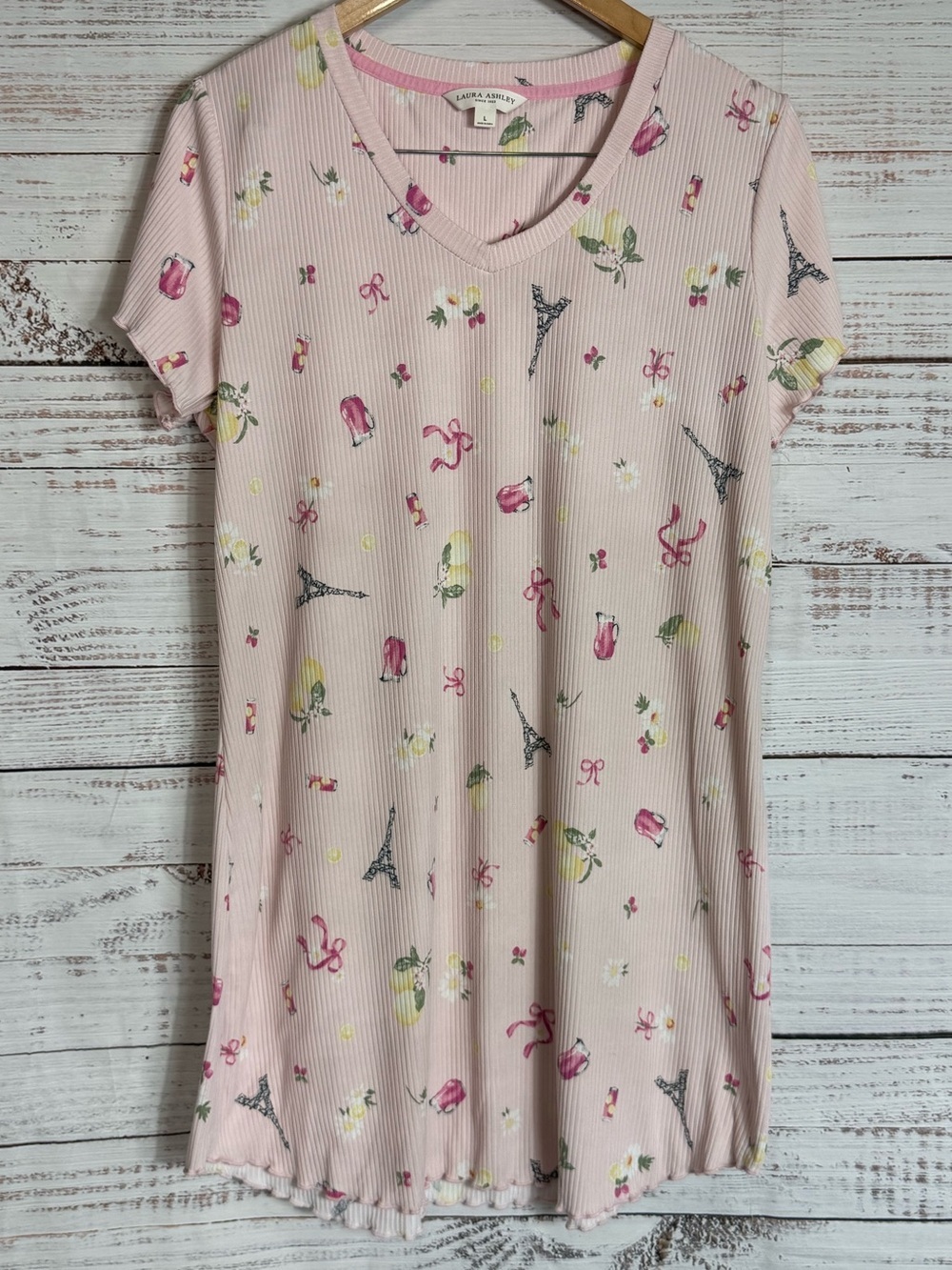 Laura Ashley Pink Ribbed Nightgown Size Large